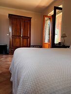 THE MONNA LISA RESORT