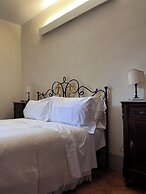 THE MONNA LISA RESORT