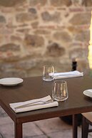 THE MONNA LISA RESORT