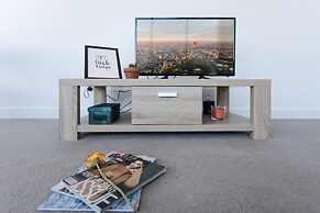 Urban Oasis - Designed Service Apartment