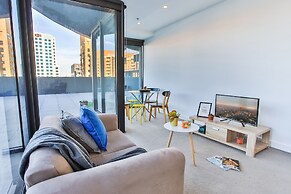 Urban Oasis - Designed Service Apartment