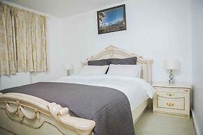 The Nook Serviced Apartment