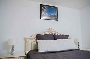 The Nook Serviced Apartment