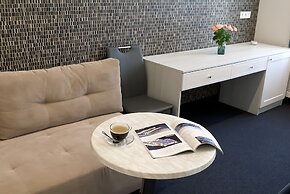 Voyage Hotel