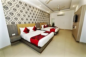 Hotel Almati Inn