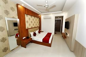 Hotel Almati Inn