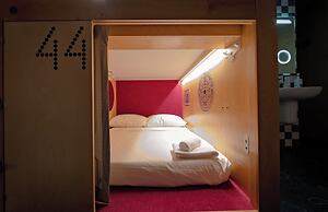 Pangea Pod Hotel