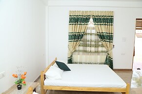 Nilaveli Star View Hotel