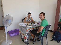 Nilaveli Star View Hotel