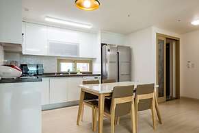 Homefourest Residence Hotel Okpo