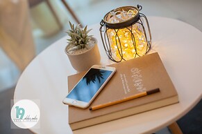 19 Atelier Suites Sutera Avenue