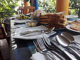 Nature Mount Pavilion Ella