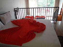 Nature Mount Pavilion Ella