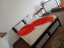 Nature Mount Pavilion Ella