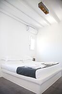 OW Andros - Luxury Suites