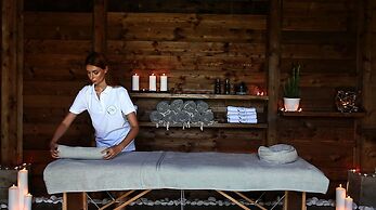 OW Andros - Luxury Suites