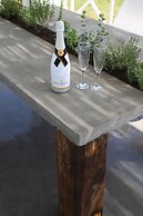 OW Andros - Luxury Suites