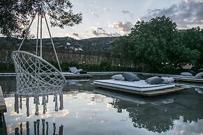 OW Andros - Luxury Suites