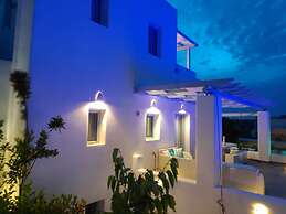 Santoxenia Luxury Villa