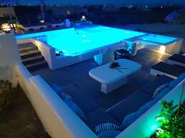 Santoxenia Luxury Villa