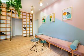 Allure Central Boutique Hotel