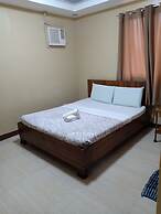 East Square Inn