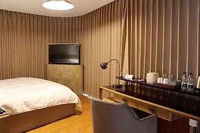 The Sifang Hotel Nanjing, Autograph Collection