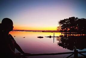 Moe Yun Gyi Wetlands Resort