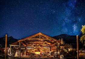 The Headwaters Eco Lodge