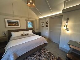 The Headwaters Eco Lodge