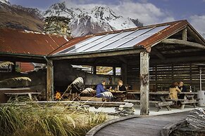 The Headwaters Eco Lodge