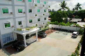 Hotel Platinum Tamwe