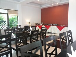 Hotel Platinum Tamwe