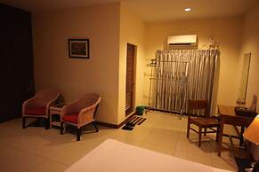 Royal Platinum Hotel