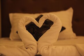 Royal Platinum Hotel