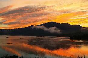 Sun Moon Lake FRIDAY Inn Guest House