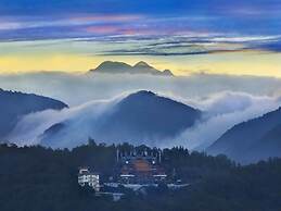 Sun Moon Lake FRIDAY Inn Guest House