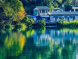 Sun Moon Lake FRIDAY Inn Guest House