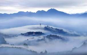 Sun Moon Lake FRIDAY Inn Guest House