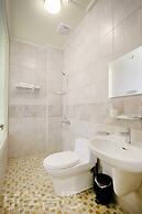 Sun Moon Lake FRIDAY Inn Guest House