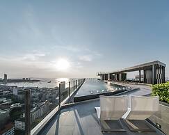 A Luxury 2 Bedrooms The Base Downtown