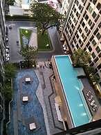 A Luxury 2 Bedrooms The Base Downtown