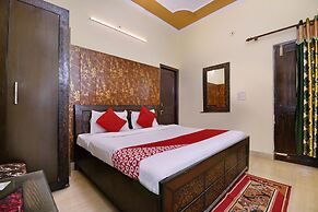 OYO 4069 Morning Star