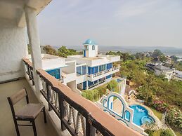 OYO 11899 Home Greek Style 4BHK Penthouse Bambolim