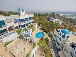 OYO 11899 Home Greek Style 4BHK Penthouse Bambolim