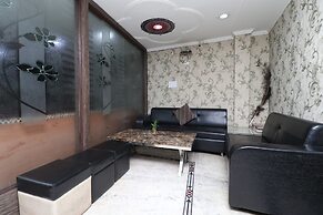 OYO 11943 Hotel Yugantar Palace