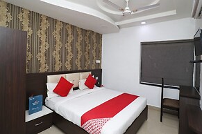 OYO 11943 Hotel Yugantar Palace