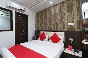 OYO 11943 Hotel Yugantar Palace