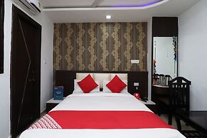 OYO 11943 Hotel Yugantar Palace