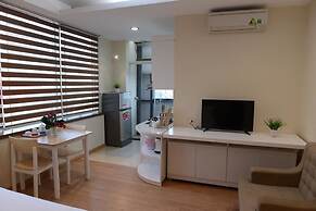 Canary Hotel & Apartment